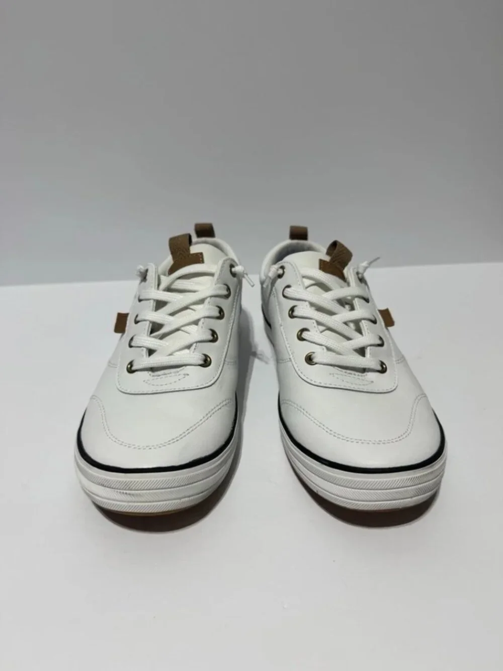 Keds Womens Center III Slip On Leather Sneakers White Size 9W